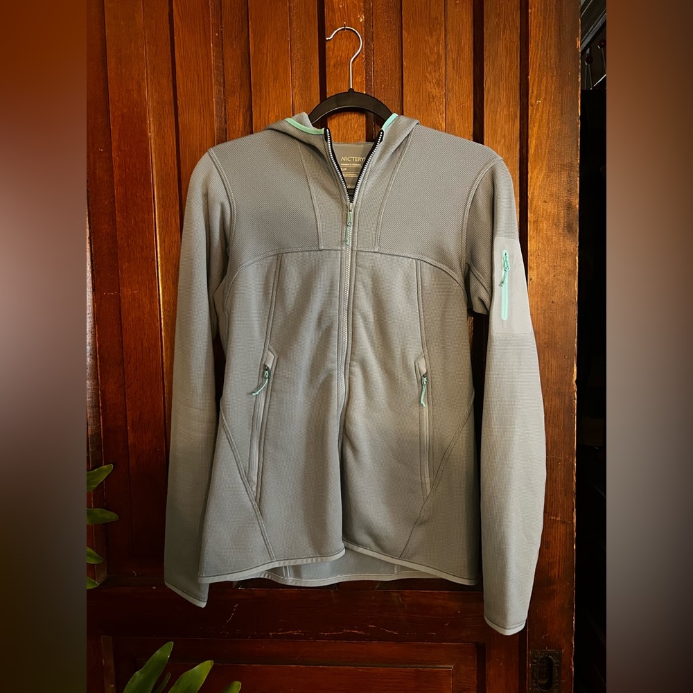 Arc'teryx Fortrez Hoody Size Small Blue
